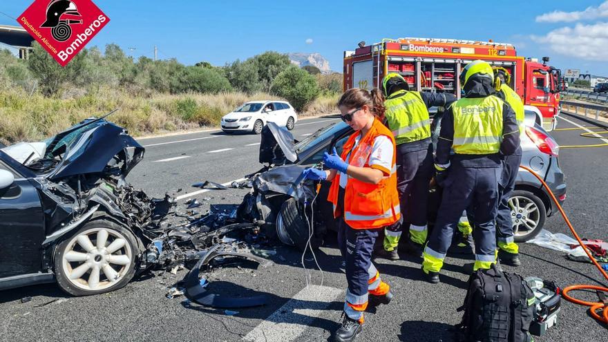 Así ha sido el grave accidente en la N-332 en Ondara que ha dejado tres heridos (imágenes)