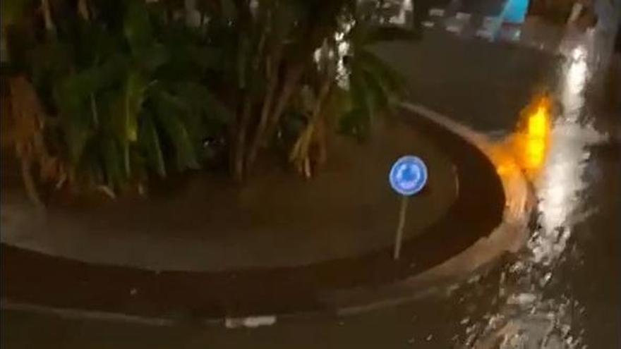 Inundaciones en la avenida Valencia de Castelló