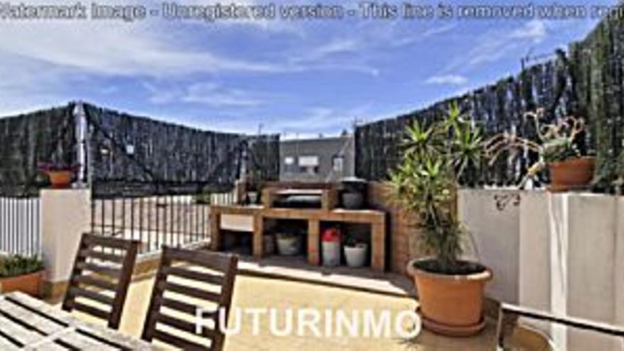 390.000 € Venta de ático en Catarroja 250 m2, 3 habitaciones, 2 baños, 1.560 €/m2...