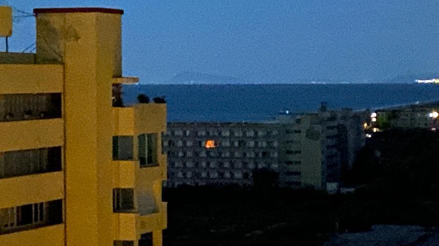 Fachada del Sidi Saler que muestra la presencia de okupas en el interior
