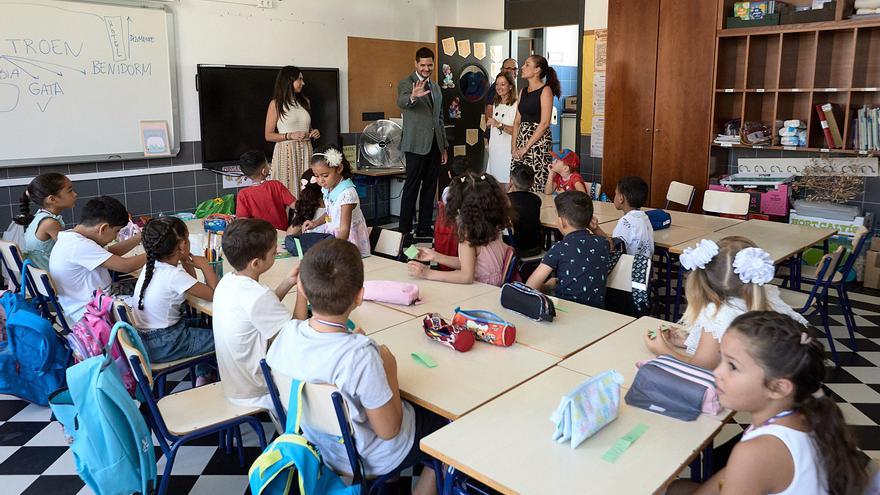 Gandia pide un nuevo colegio al seguir 86 niños sin clase dos semanas después de empezar el curso