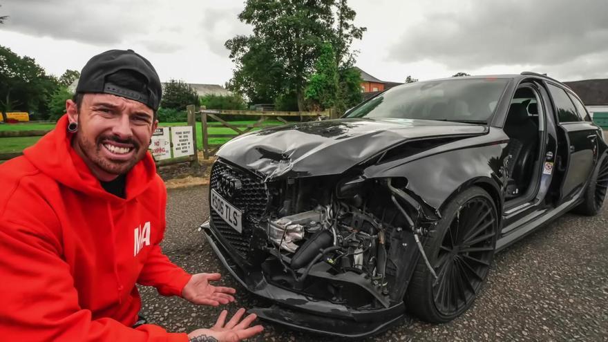 Este youtuber británico le devuelve la vida a coches que irían directos al desguace
