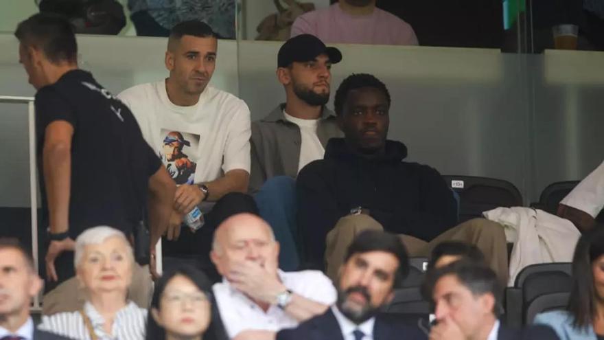 Rafa Mir reaparece en Mestalla