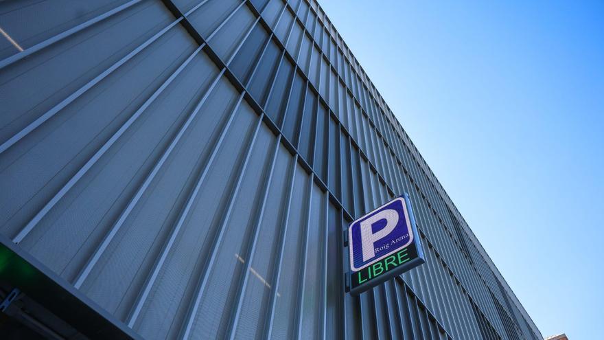 El Roig Arena abre al público su gran aparcamiento en altura