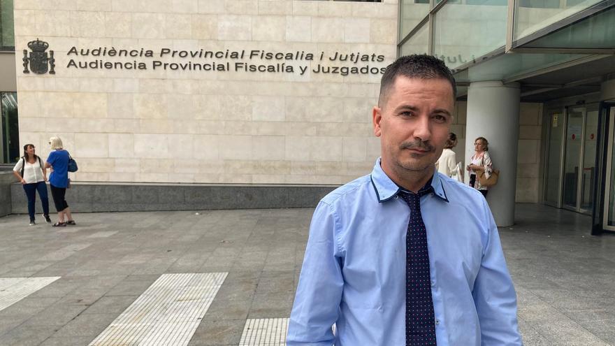 Un maltratador confiesa haber secuestrado a su expareja y haberle rapado la cabeza con la ayuda de su madre