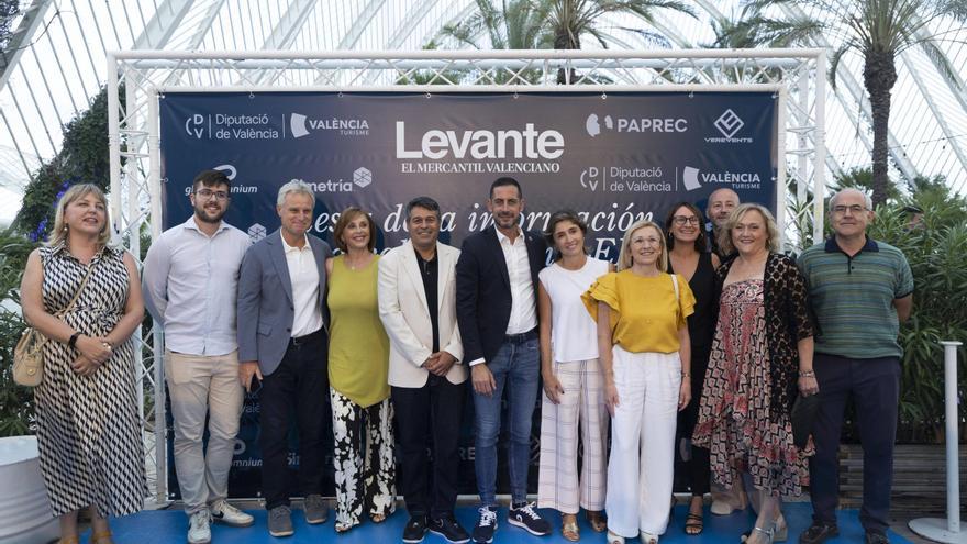 Los alcaldes de Camp de Túria y comarcas de interior en la cumbre comarcal organizada por Levante-EMV