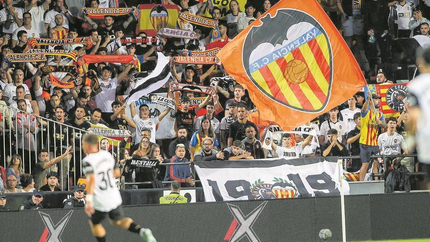 Mestalla impulsa la reacción