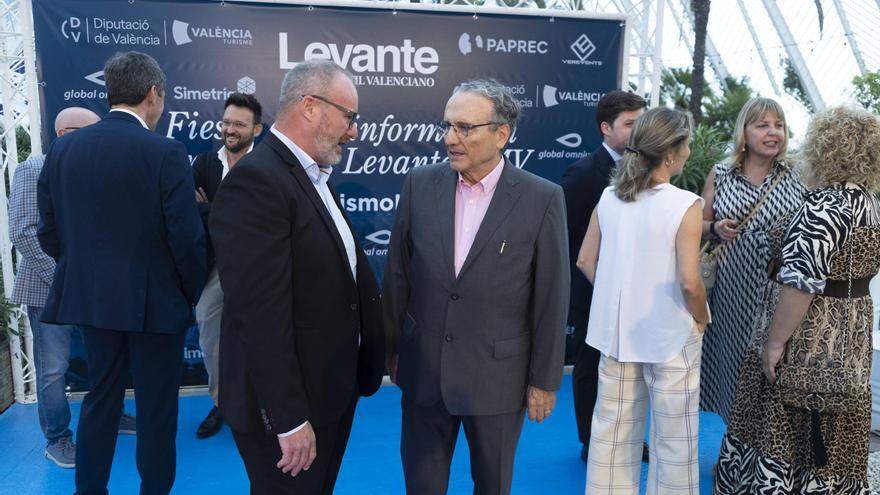 Los alcaldes de la Safor, en la cumbre comarcal organizada por Levante-EMV