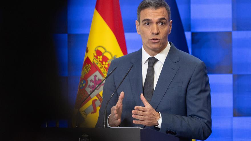 Sánchez, entre el caos y la nada