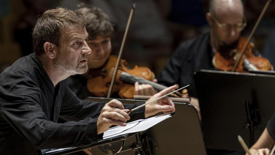 El Concierto de las Bandas de Llíria rinde este año homenaje al director local Álvaro Albiach