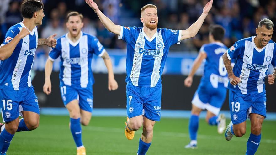 Carlos Vicente busca &quot;dar guerra en el Bernabéu&quot;: el explosivo jugador del Alavés que todos quieren en el Fantasy