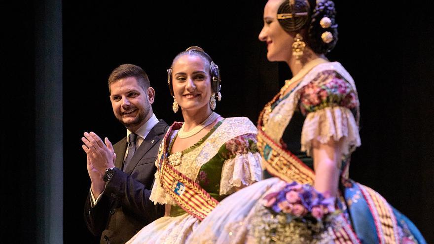 Presentación de las Falleras Mayores de Gandia