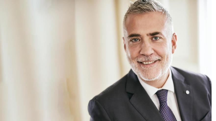 Javier Fano (Mediolanum): No saltemos del avión