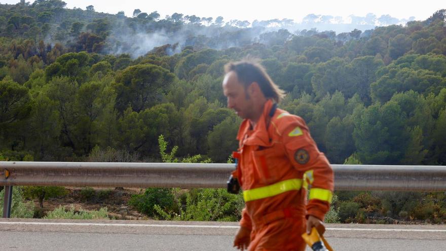 Incendio forestal en el Navajo Oscuro en Llíria